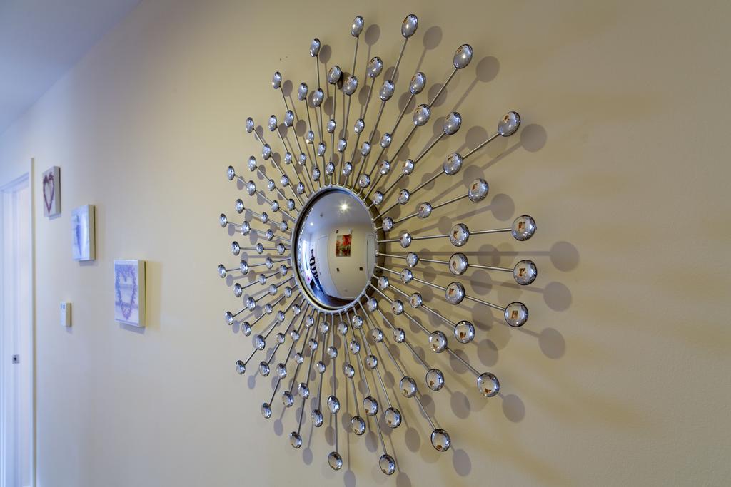 Contemporary & Homely Penthouse, 2 Mins Walk From Cambridge Station, Lift Access, Secured Gated On-Site Parking, Self Check-In, Super Fast Wifi, Terrace & Sleeps 6 Экстерьер фото